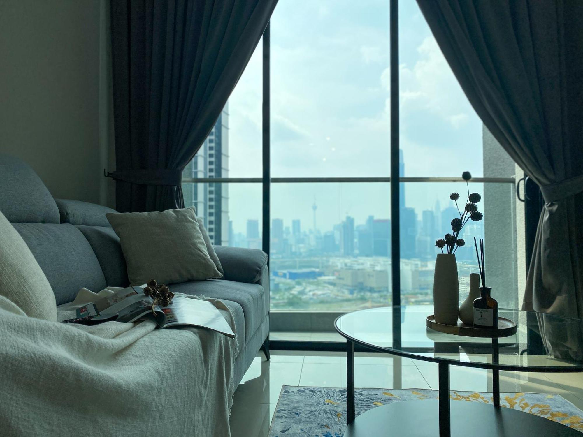 Lavile Near Sunway Velocity And Mrt Maluri By Iconique Apartment Kuala Lumpur